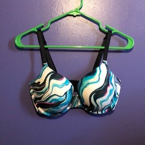 PINK Wear Everywhere Push-up Bra 34DD Never Worn